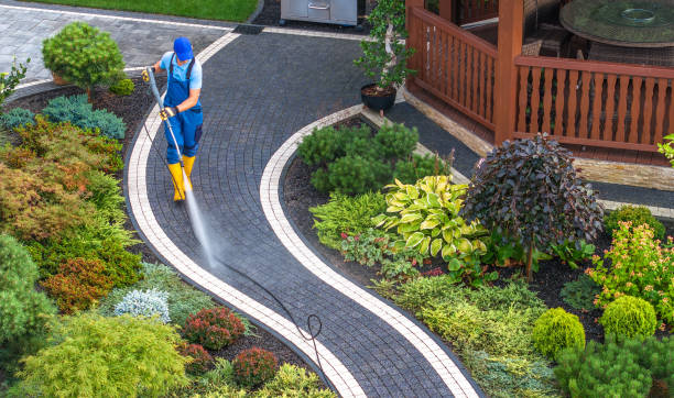 Pressure Washing Contractors in Tanglewilde, WA